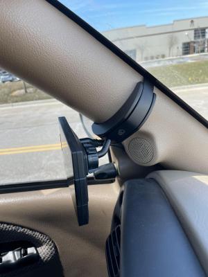 A-Pillar Display Mount 1998.5-2002 Dodge Ram Edge Products